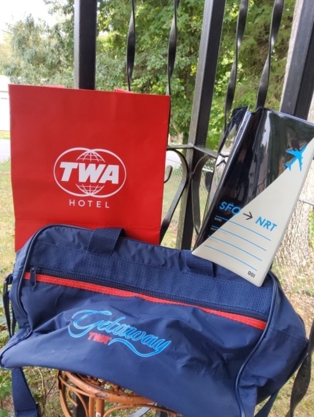 Vintage TWA travel bag.
